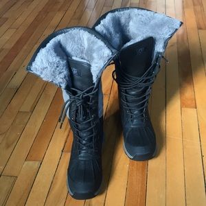 UGG Adirondack III Waterproof Tall Boot sz 7
